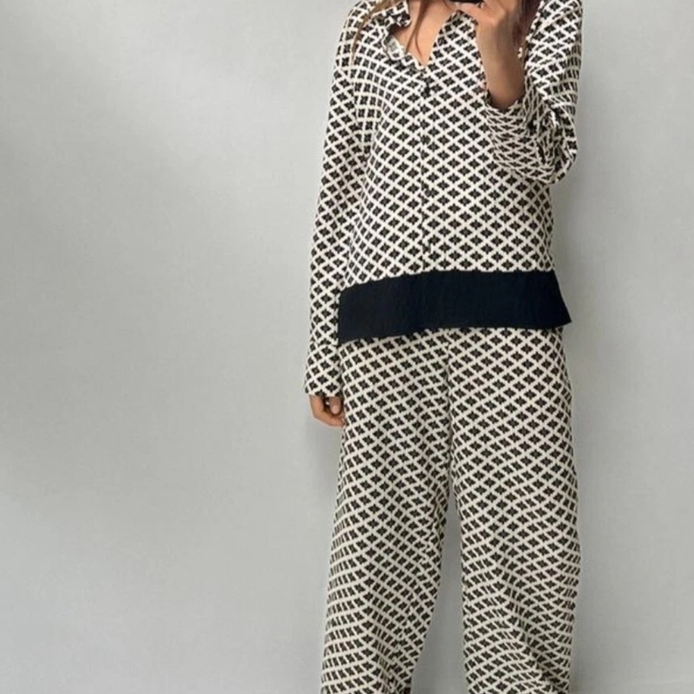 Zara Women's Black and White Floral Matching Set